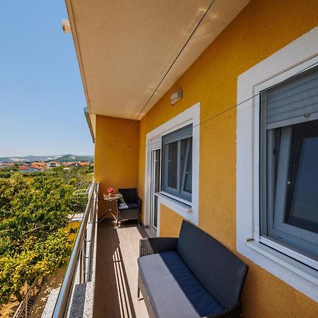Apartman Marija Kaštela Exterior foto